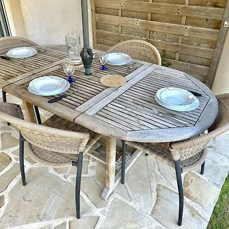 Maison De Proche Holiday home *
